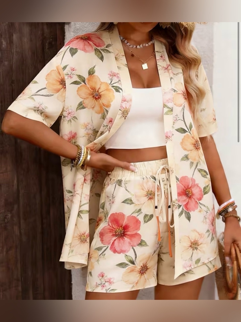 Cream & Floral Cardigan & Shorts Sz XL by Whaleco *top not included*